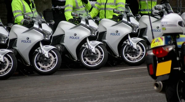 Британські Поліцейські Мотоциклісти — стокове фото