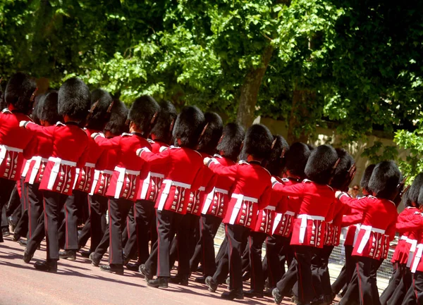 Guardie Marcianti Durante Trooping Colour Londra Inghilterra — Foto Stock
