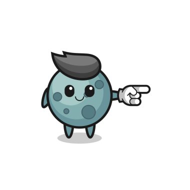 Asteroit maskotu doğru bir hareket, şirin bir tasarım.