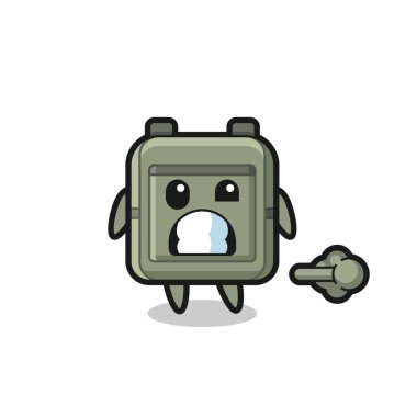 Okul çantası karikatürü osuruk yapıyor, şirin bir tasarım.