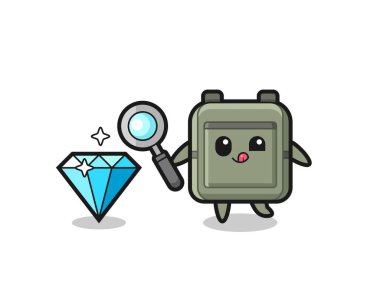 Okul çantasının maskotu elmasın gerçekliğini kontrol ediyor, şirin tasarım.