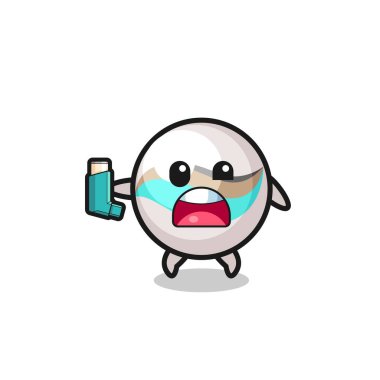 Mermer oyuncak maskotun astımı vardı. Astım spreyini tutarken, şirin bir tasarım.