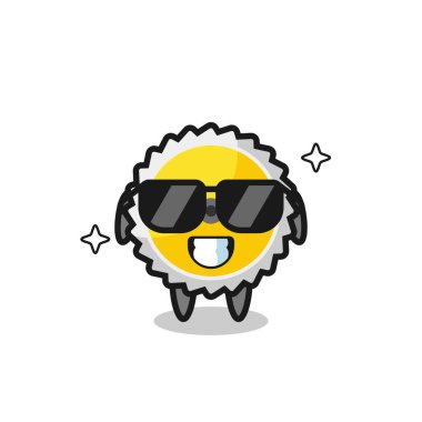 Testere bıçağının maskotu, hoş bir jest, şirin bir tasarım.