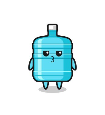 Sevimli su şişesi karakterlerinin sıkılmış ifadesi, şirin tasarım.