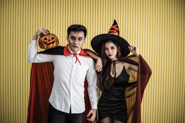 Halloween Concept Young Asian Woman Costume Witch Asian Man Costume — Stock Photo, Image