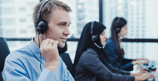 Panorama Group Diverse Telemarketing Customer Service Staff Team Call Center — Stockfoto