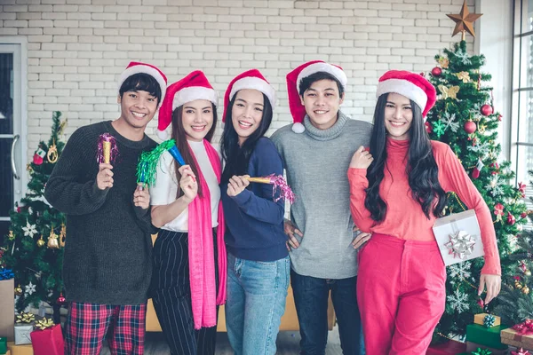 Group Asian Young Party Celebrate Christmas New Year Home Happy — Stock Photo, Image