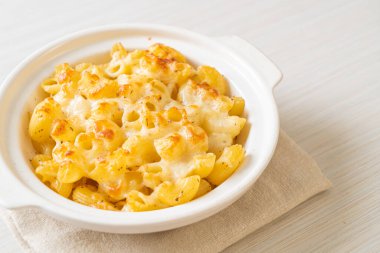 Peynirli makarna, peynirli peynirli makarna, Amerikan usulü.