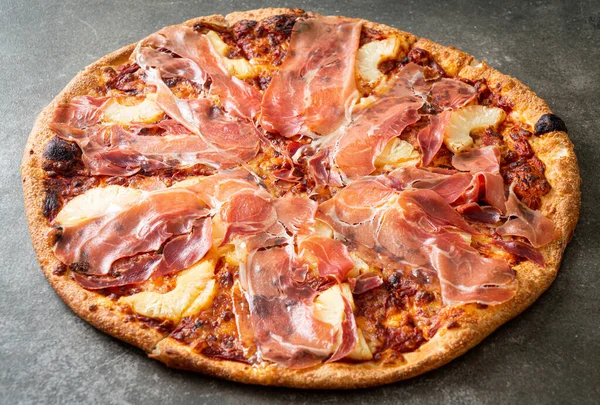 Pizza Prosciutto Lub Parma Ham Pizza Włoski Styl Żywności — Zdjęcie stockowe