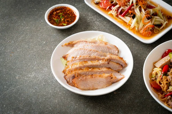 Pescoço Porco Grelhado Tailandês Com Molho Mergulho Picante Estilo Comida — Fotografia de Stock