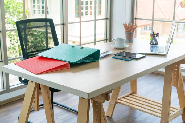 Werktafel Met Laptop Gadget Thuis Werkruimte — Stockfoto