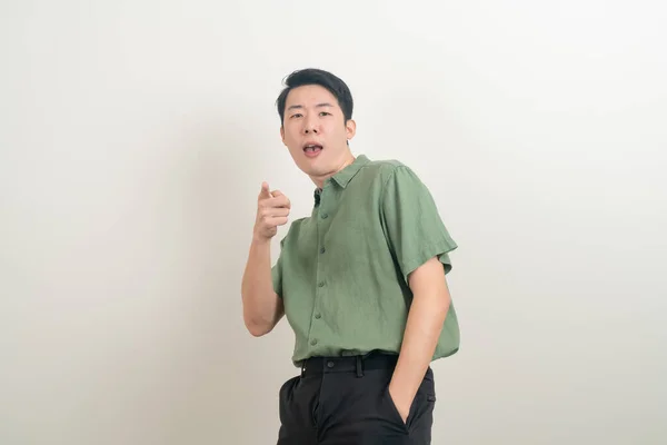Joven Asiático Hombre Con Divertido Loco Cara Blanco Fondo —  Fotos de Stock