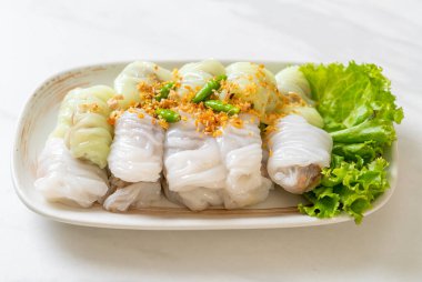 ( Kow Griep Pag Mor) Domuz buğulama pirinç paketleri ya da pilav kabuklu börekler