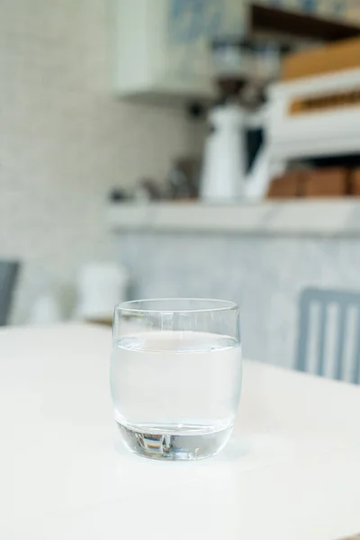 Vaso Agua Sobre Mesa — Foto de Stock