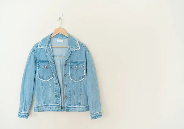 Woman Jacket Jean Hanging Wood Hanger Wall — Φωτογραφία Αρχείου