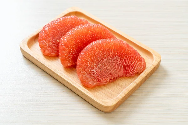 Färsk Röd Pomelo Frukt Eller Grapefrukt Tallriken — Stockfoto