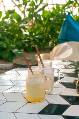 Masada Ananas Smoothie Jar. Sağlıklı içecek.