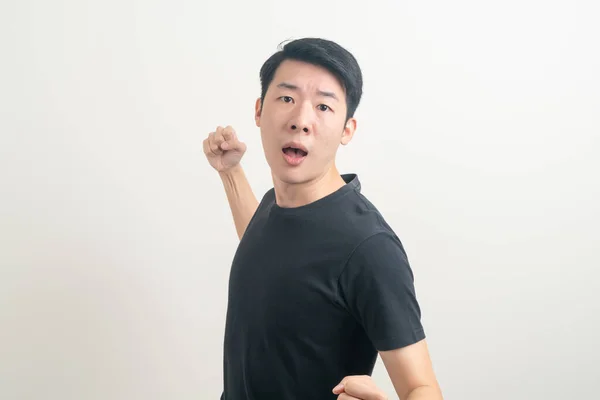 Junger Asiatischer Mann Mit Schlaghand Auf Weißem Hintergrund — Stockfoto