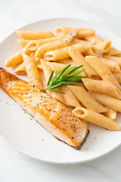 Grilled Salmon Fillet Penne Pasta Tomato Cream Sauce — Stock Photo, Image