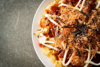 Japon Geleneksel Pizzası Okonomiyaki - Japon yemek tarzı