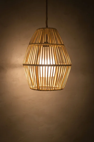 Mooie Rieten Rotan Hanglamp — Stockfoto