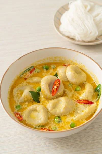 Green curry soup with Fish ball - Thai food style