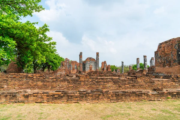 Ayutthaya, Tayland 'daki UNESCO Dünya Mirası Bölgesi, Sukhothai Tarih Parkı' ndaki Wat Phra Sri Santhe Tapınağı