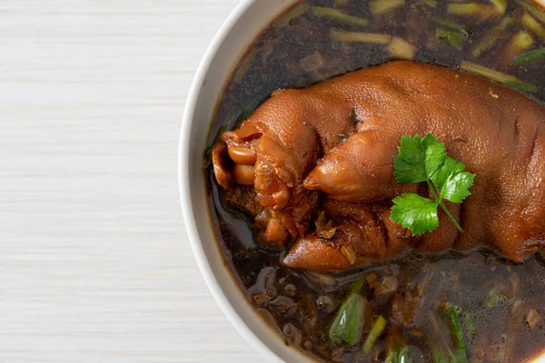 Domuz budu yahnisi ya da domuz budu - Asya yemeği tarzı