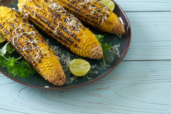 Barbecue Grilled Corn Cheese Lime Plate — Stock Photo, Image