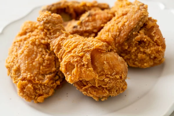 Τηγανητό Κοτόπουλο Κέτσαπ Στο Πιάτο Ανθυγιεινά Τρόφιμα — Φωτογραφία Αρχείου