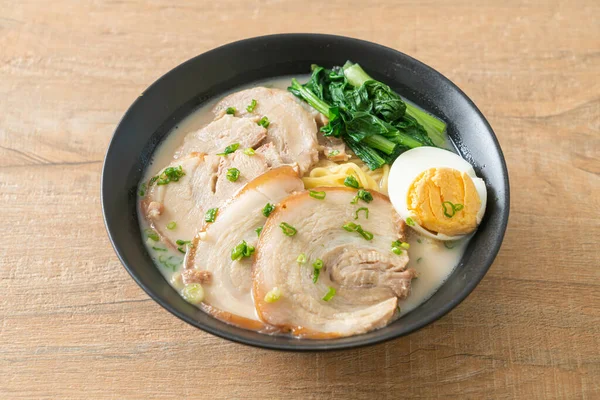 Ramen Nudeln Schweineknochensuppe Mit Schweinebraten Und Oder Tonkotsu Ramen Nudeln — Stockfoto