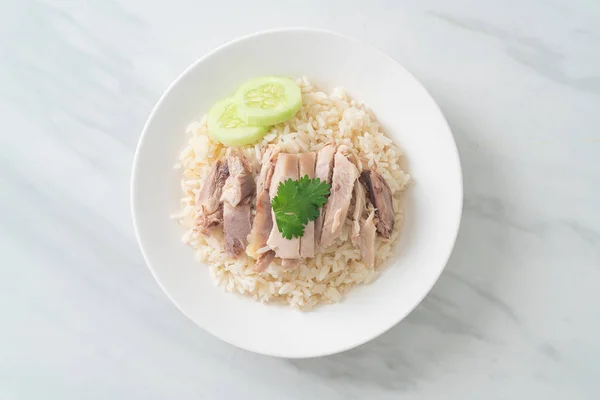 Hainan Chicken Rice Atau Nasi Kukus Dengan Ayam Gaya Makanan — Stok Foto