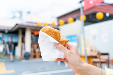 Taiyaki - Japon usulü krep balığı.
