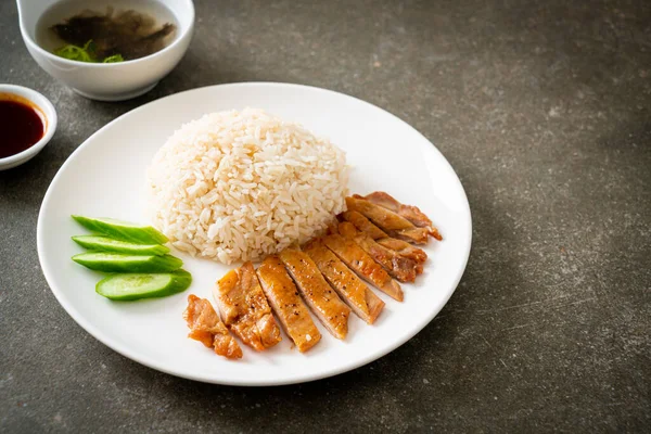 Grilled Chicken Steamed Rice Hainan Style — Fotografia de Stock