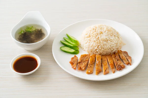 Grilled Chicken Steamed Rice Hainan Style — Stock Photo, Image