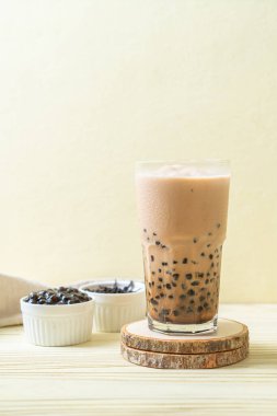 Kabarcıklı Tayvan sütlü çayı - popüler Asya içeceği