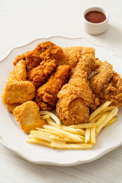 Fried Chicken French Fries Nuggets Plate Unhealthy Food — Stock Photo, Image