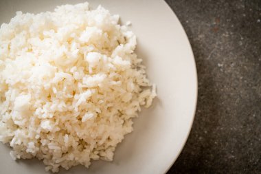 Tay yasemini pilavı pişirdim.