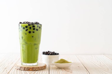 Köpüklü kibrit yeşil latte.