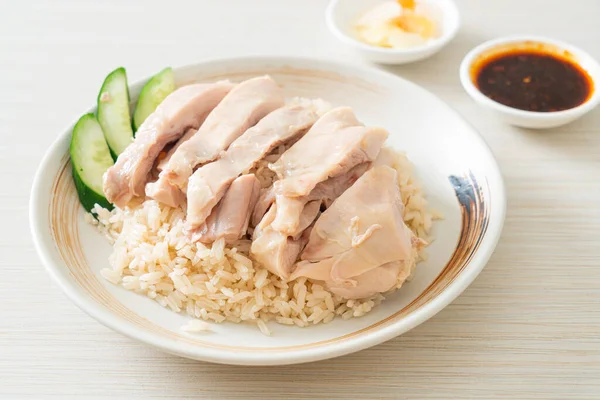 Hainanese Chicken Rice Rice Steamed Chicken Soup Asian Food Style — Stock Photo, Image