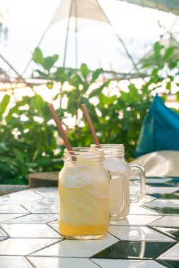 Masada Ananas Smoothie Jar. Sağlıklı içecek.