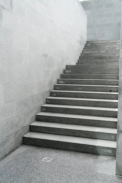 Beautiful Empty Grey Stair Step Building — Fotografia de Stock