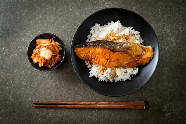Grilled Salmon Soy Sauce Rice Bowl Japanese Food Style —  Fotos de Stock