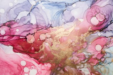 Alkol mürekkebi tekniğinde lüks renkli soyut arka plan, altın sıvı mermer boya dokusu, dağınık akrilik damlalar ve girdap lekeleri, basılı malzemeler.