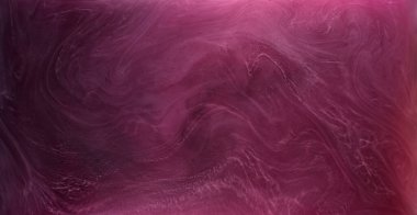 Siyah mürekkep arka planında pembe duman, renkli sis, soyut girdap dokunuşu okyanus denizi, akrilik boya pigmenti su altında