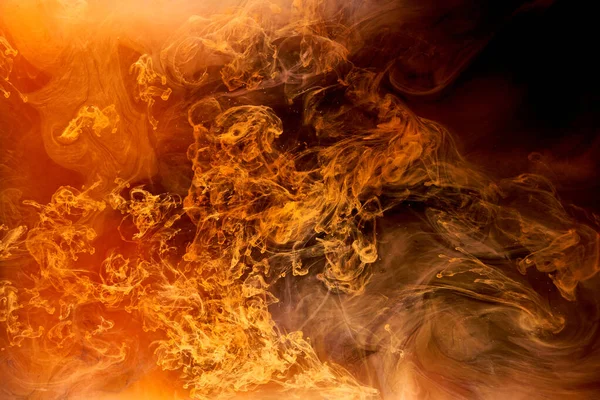 Oranje Rook Zwarte Inkt Achtergrond Kleurrijke Mist Abstracte Kolkende Oceaan — Stockfoto