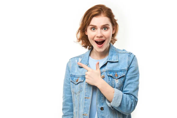 Shocked Face Red Haired Girl Looks Surprised Open Mouth White — Stock Photo, Image