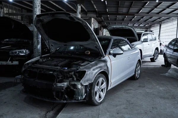 Reparação Carro Velho Quebrado Serviço Automóvel — Fotografia de Stock