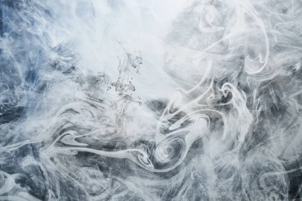 白いインクの背景に暗い煙 カラフルな霧 抽象的な渦巻く海 アクリル絵具顔料水中 — ストック写真