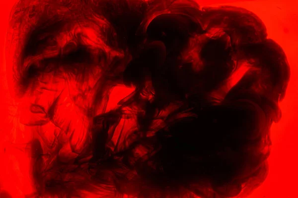 Fond Encre Noir Rouge Brouillard Coloré Océan Tourbillonnant Abstrait Pigment — Photo
